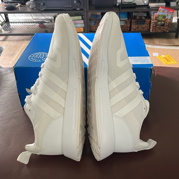 Adidas White Multix Men’s 9 - Picture 3 of 5